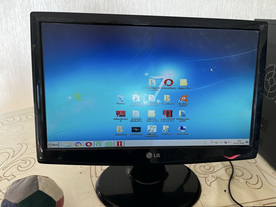 Робочий LG компьютер