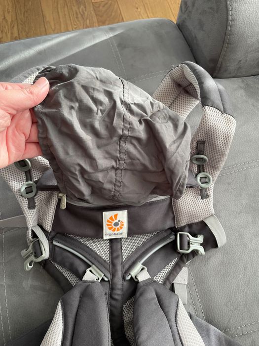 Ергономична бебешка раница Ergobaby+ топло зимно покривало