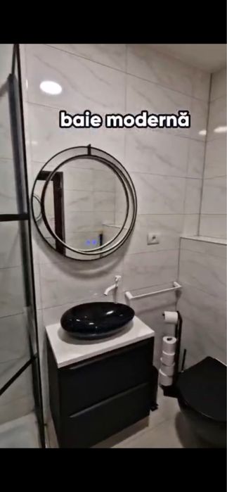 Vand apartament la casa la cheie in centru orasului
