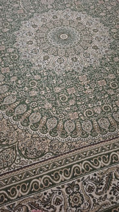 Гилам сотилади холати янги