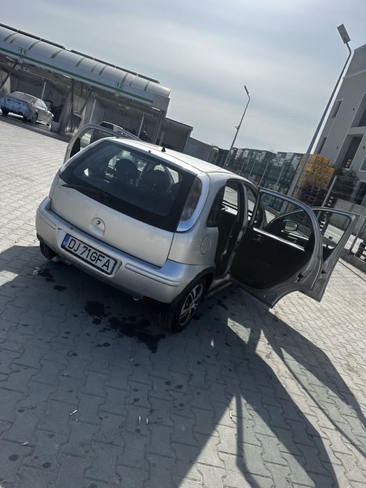 Opel corsa c an 2006 1.3 Diesel