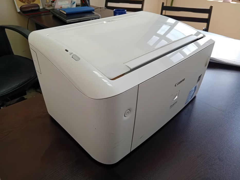 Като нов! Лазерен принтер Canon LBP 3010 Отличен!