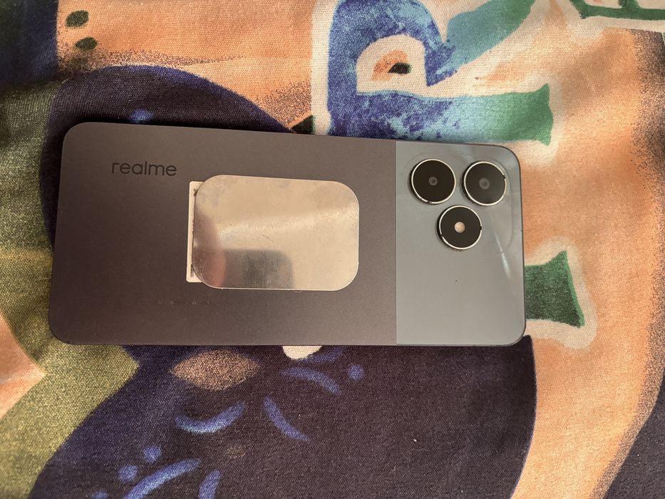 Продам realme note 50