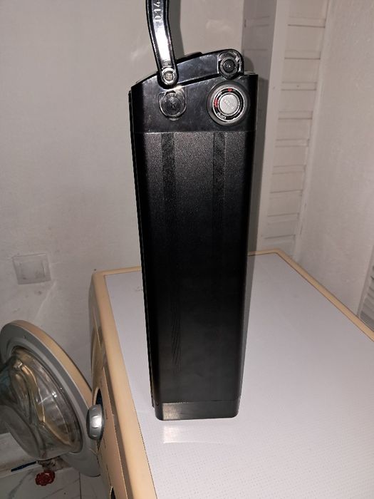 Продаётся  акомулятор   для велосипеда