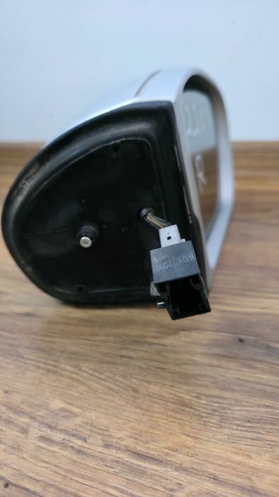 Дясно огледало за Mercedes C-Class W203 / Мерцедес Ц-Клас 2004г.