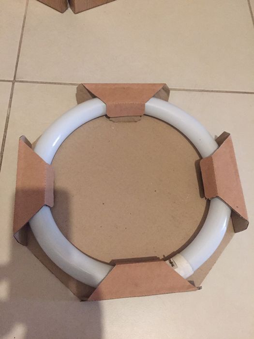 Луминисцентна тръба кръг Осрам