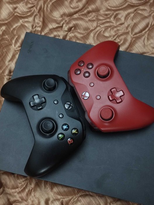 Xbox one, 1тб и игры