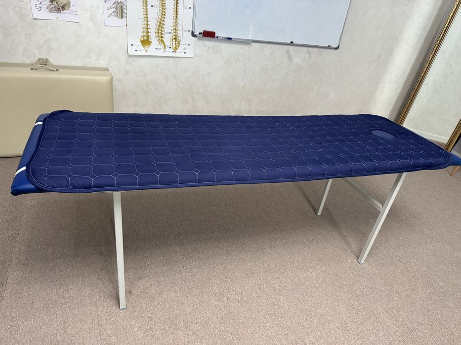 Кушетка для процедур и для массажа