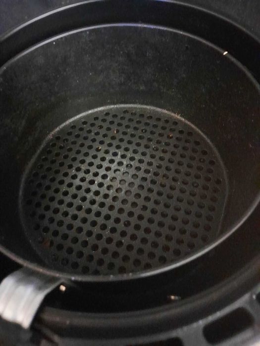 чисто нов фритюрник с горещ въздух (еърфрайър) Max Chef Oil Free Fryer