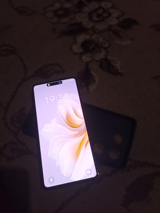 Продам Tecno Comon 20 Pro 5G