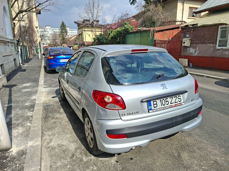PEUGEOT Unknown Model 2012 — imagine 2