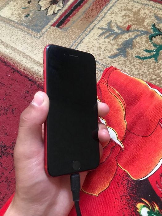 Айфон се  iphone ce