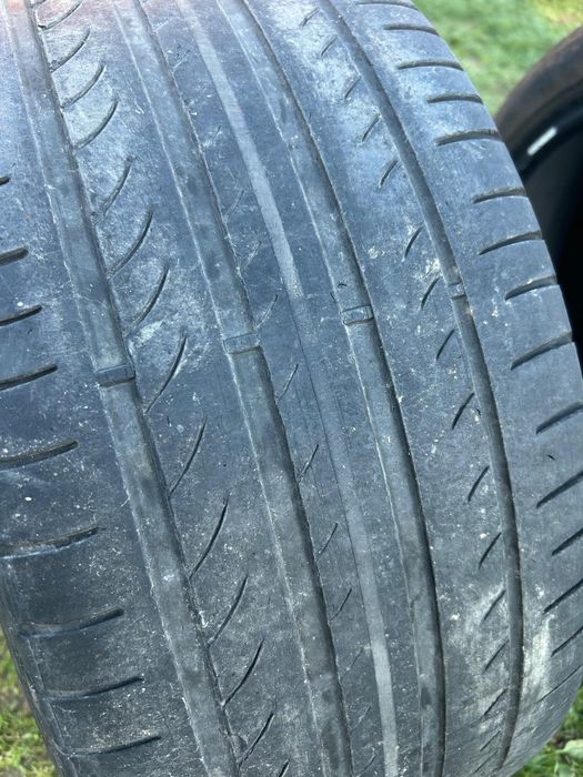 Vând anvelope 245/40 r 18
