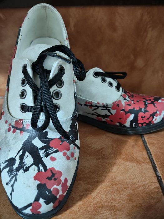 Pantofi cu flori de cireș Sakura, model Japonez, mărime 38