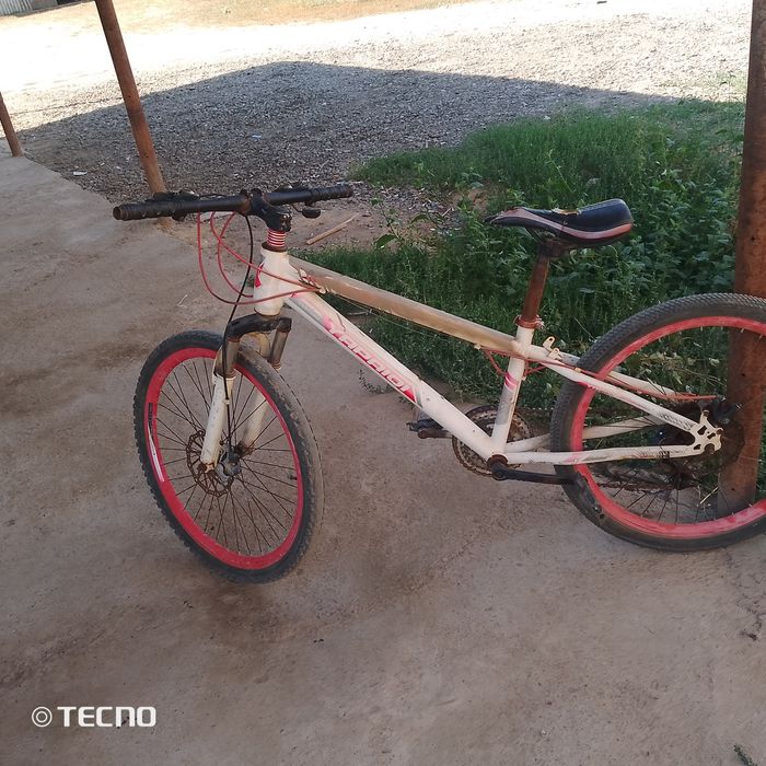 Tecno spark 1go тел