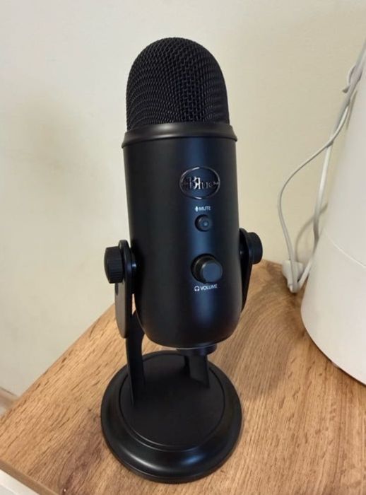 Микрофон,Blue Yeti,