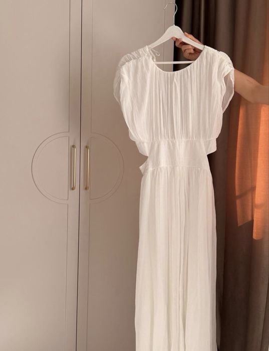 Белое платье Zara