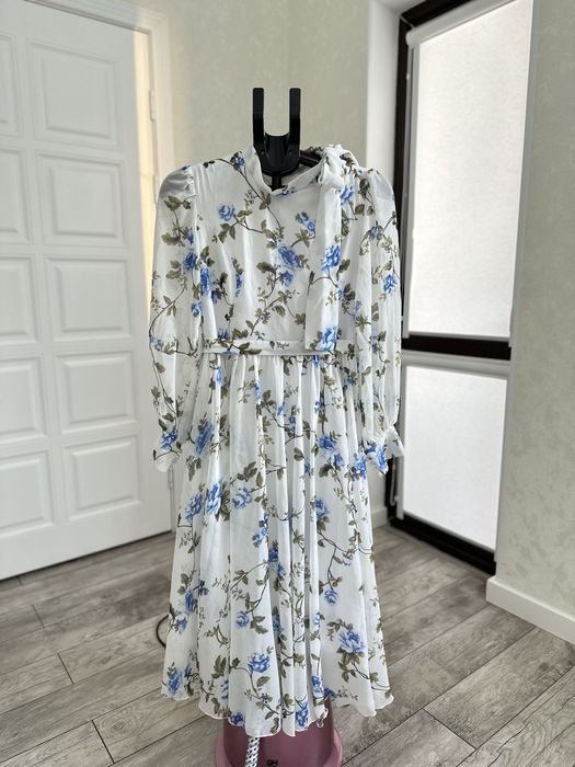 Вечерние платья