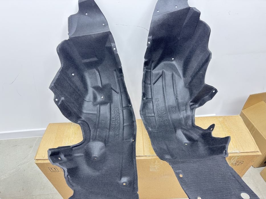 Подкрыльник Toyota Camry 70