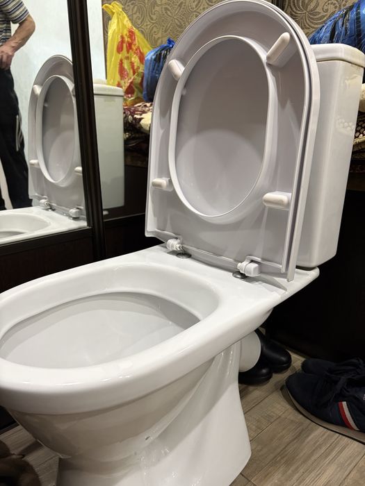 Продается унитаз