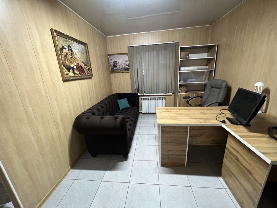 Комплект, телевизор ps5 два джойстика.