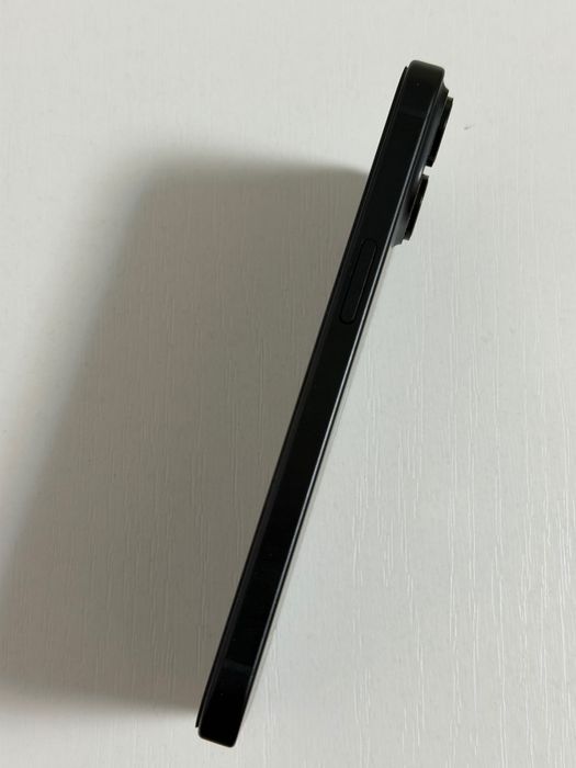 iPhone 15 -256 G   Baterie 86%