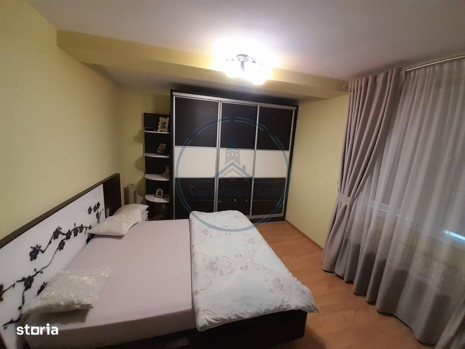 Apartament 3 camere DECOMANDAT, zona SENS