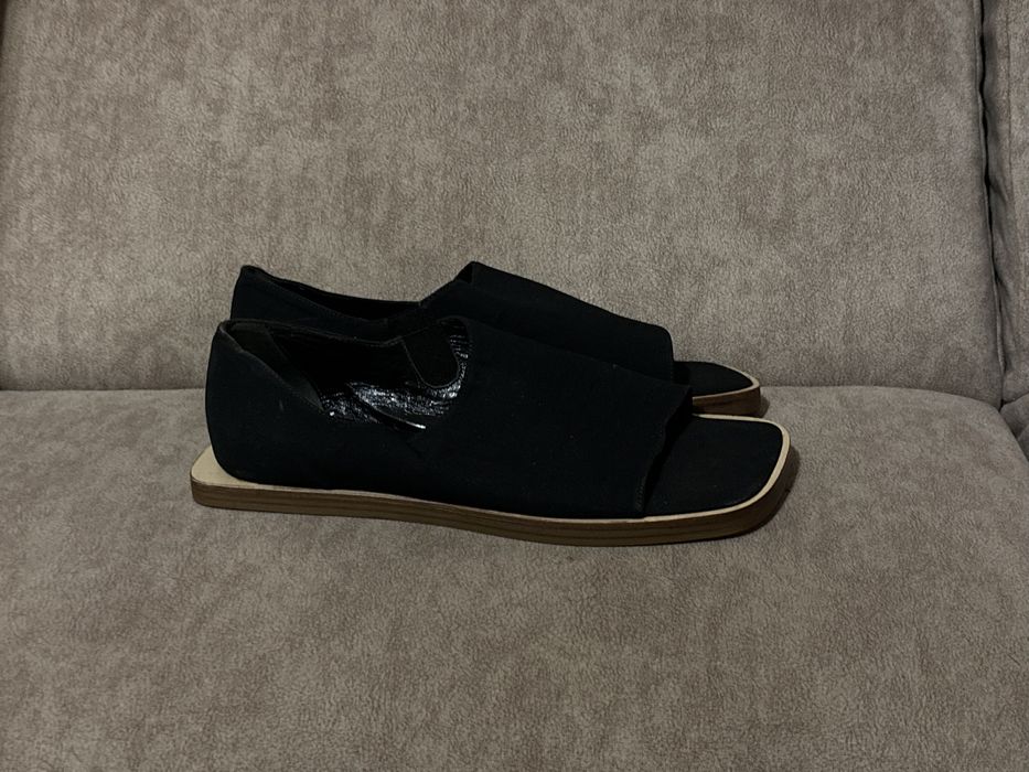 Сандали бренда Liuiana Conti