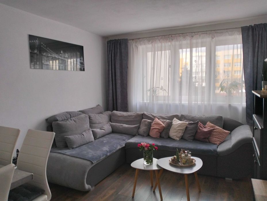 Vand apartament cu 3 camere in Gheorgheni, etajul 1