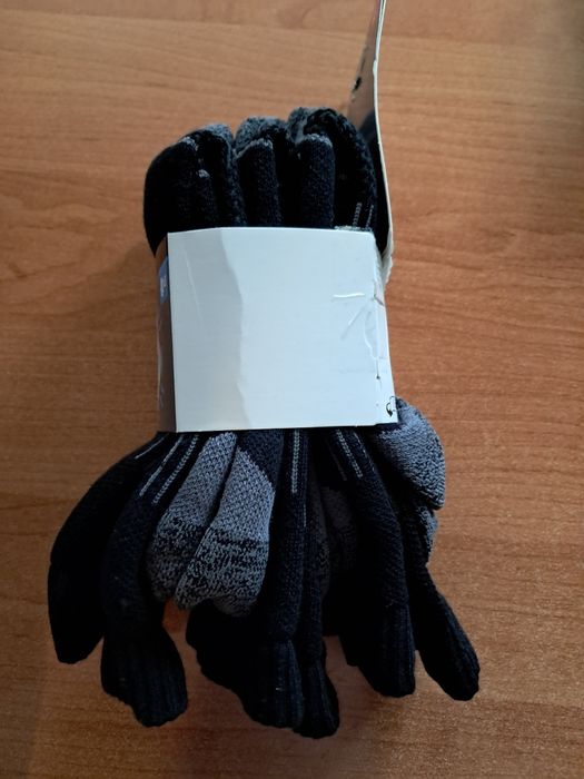 Чорапи Decathlon- общо 13€