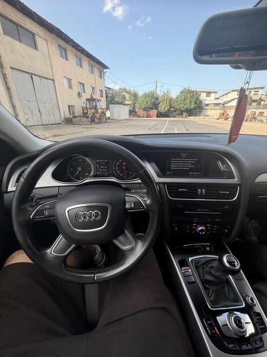 AUDI A4 B8.5 2014