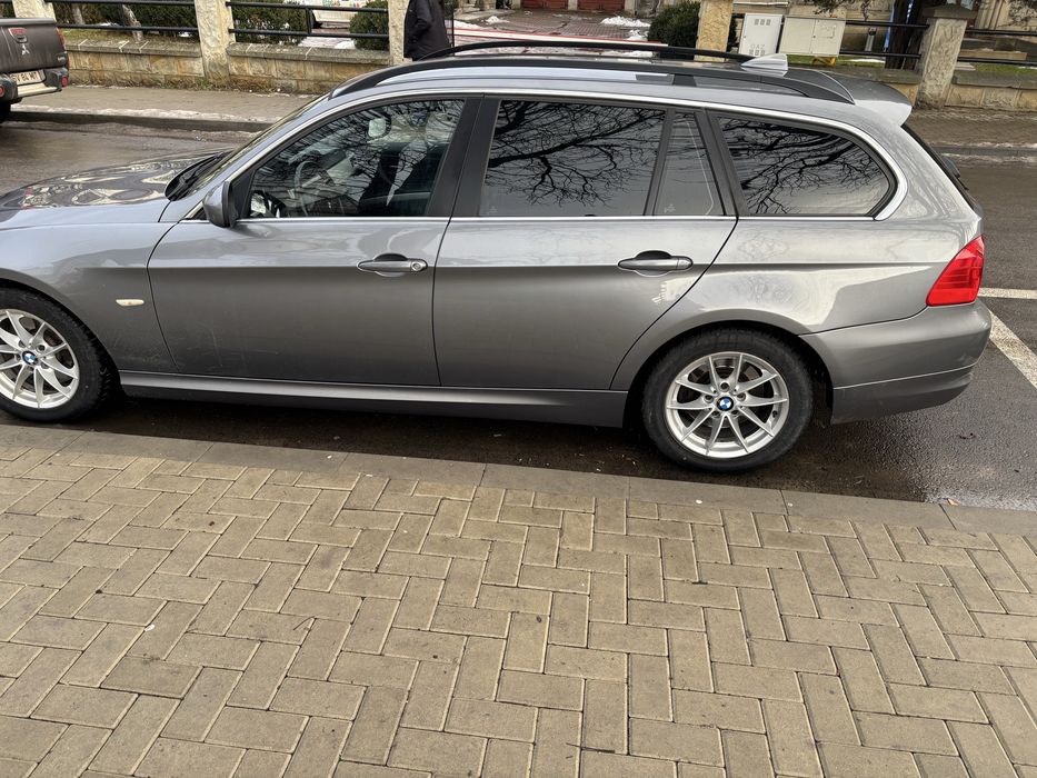 BMW 3 Series 2010 — imagine 3