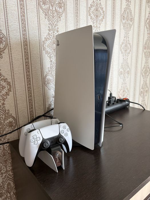 Продам PlayStation 5