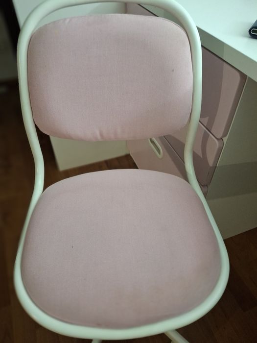 Pat supraetajat cu birou,dulap si trei sertare 90X200cm si scaun birou