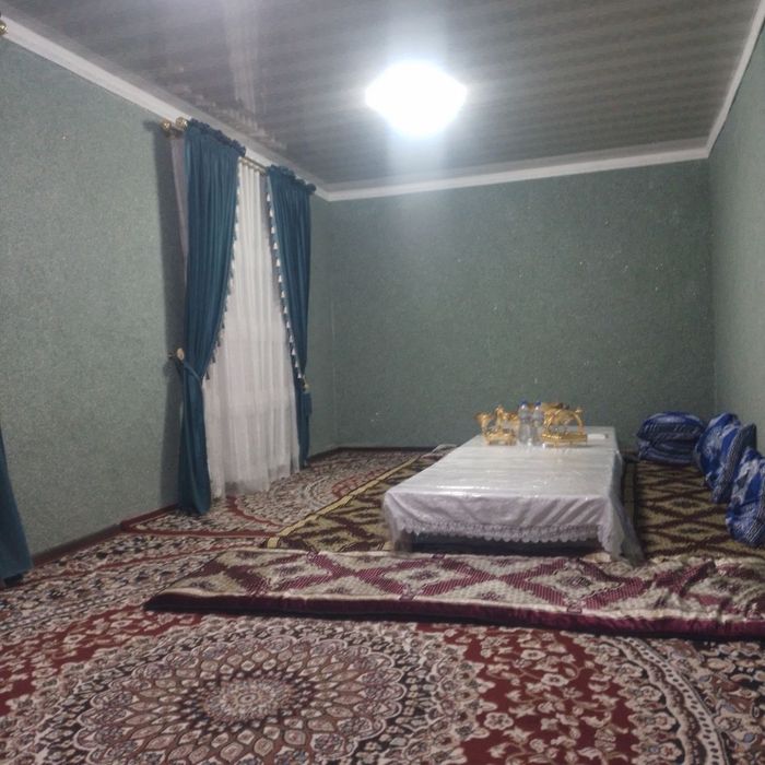 Уй сотилади хамма шаройитлари бор 5 хонали 40 сотих