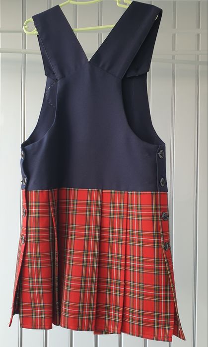 Школьный сарафан и блузка