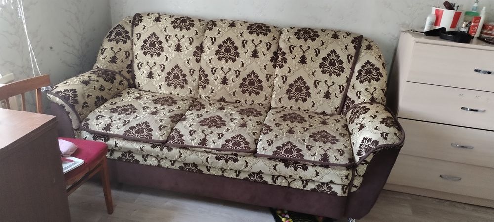 Продам уголок отдыха