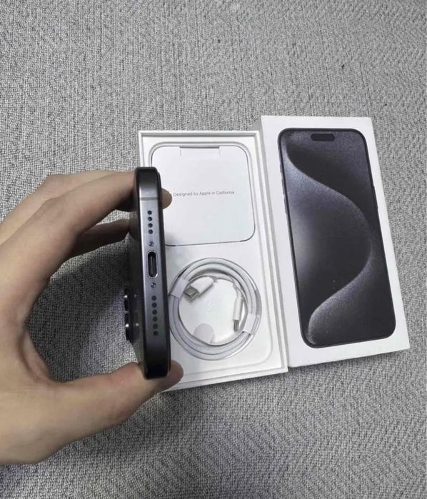 iPhone 15 pro MAX(256gb)