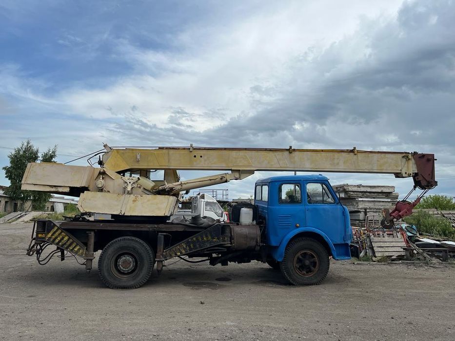 Продам автокран МАЗ