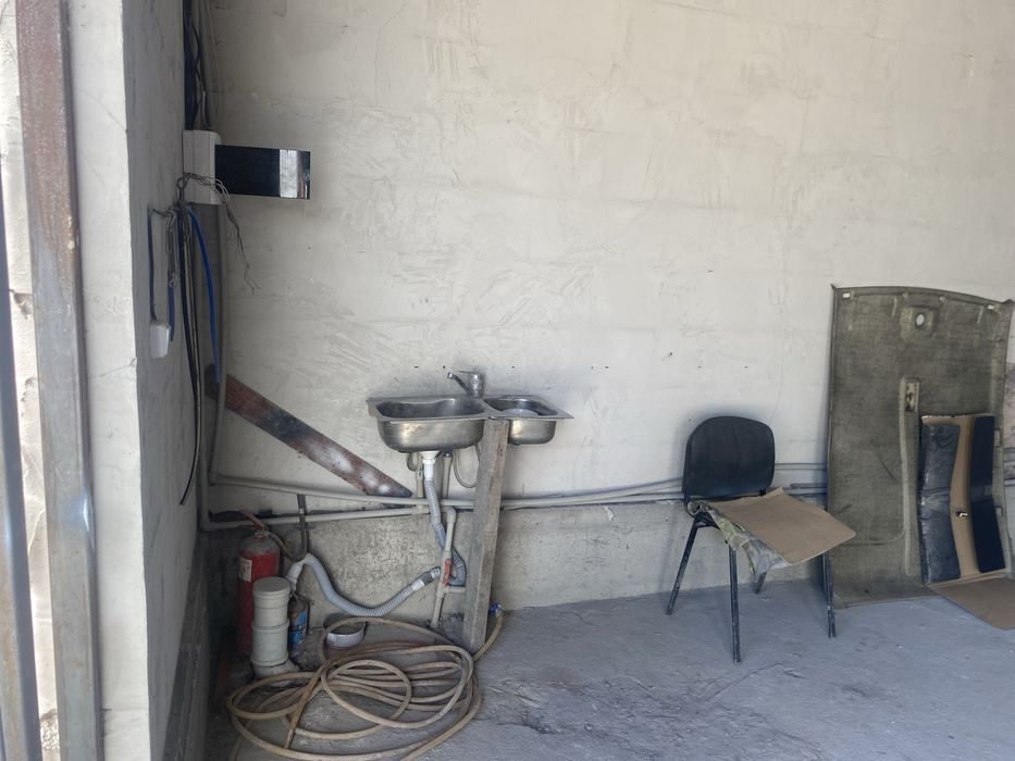 Сдам в аренду пол сто 80кв