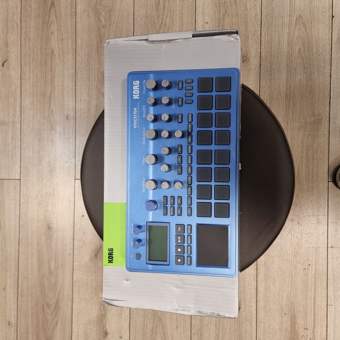 Amanet F28: Sintetizator Korg Electribe 2 Blue