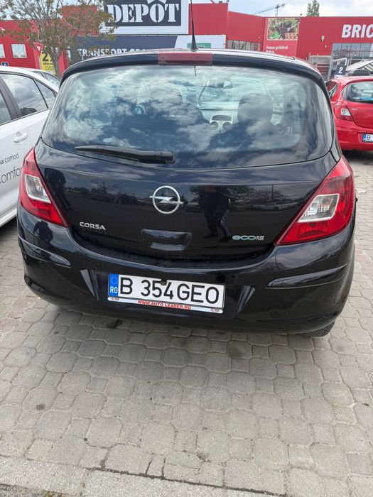 Opel corsa D-ecnomica,ideala pentru oras