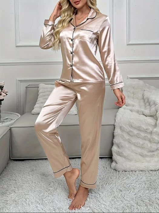Pijama satin culoarea bej