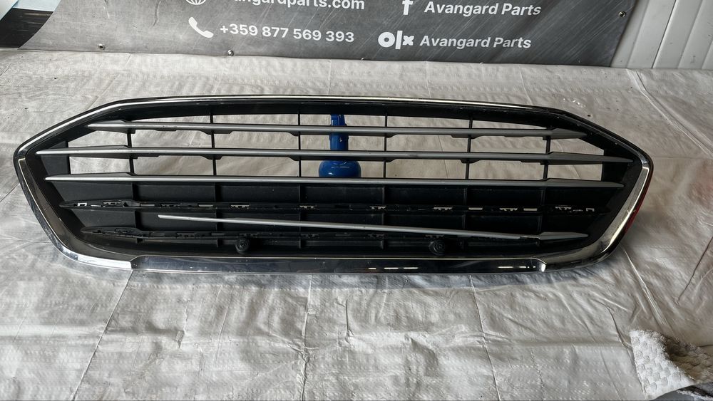 Ford Focus MK4 предна решетка