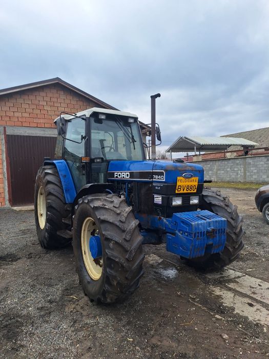 Tractor FORD 7840