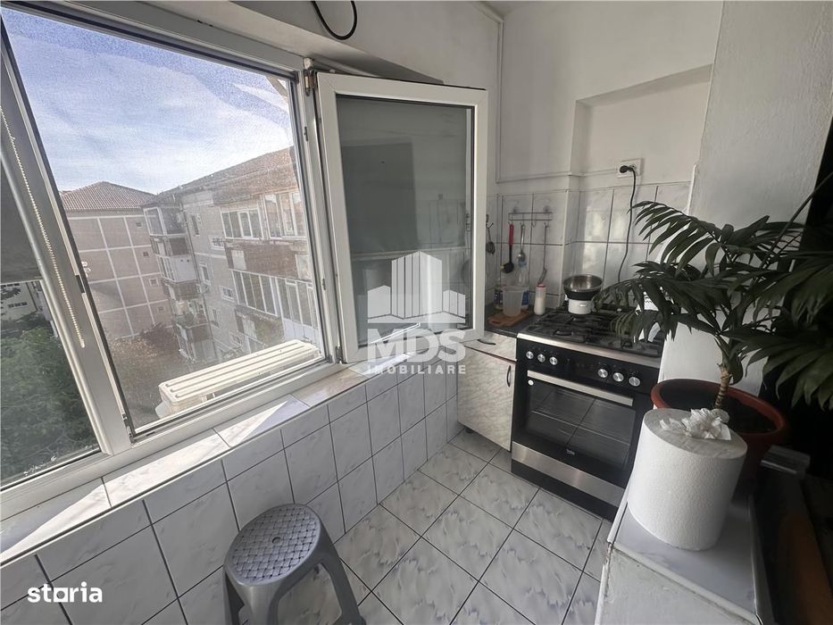 Decomandat, 54 mp, linga parcul padurice — fotografia 1