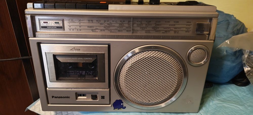 Radio -cd Sony ZS PS50 și radiocasetofon Panasonic RX1650LS