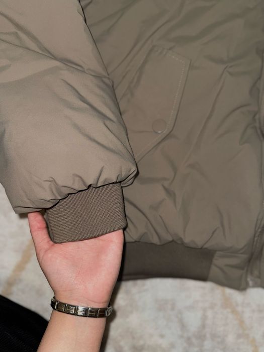 Продам куртку на осень/весну