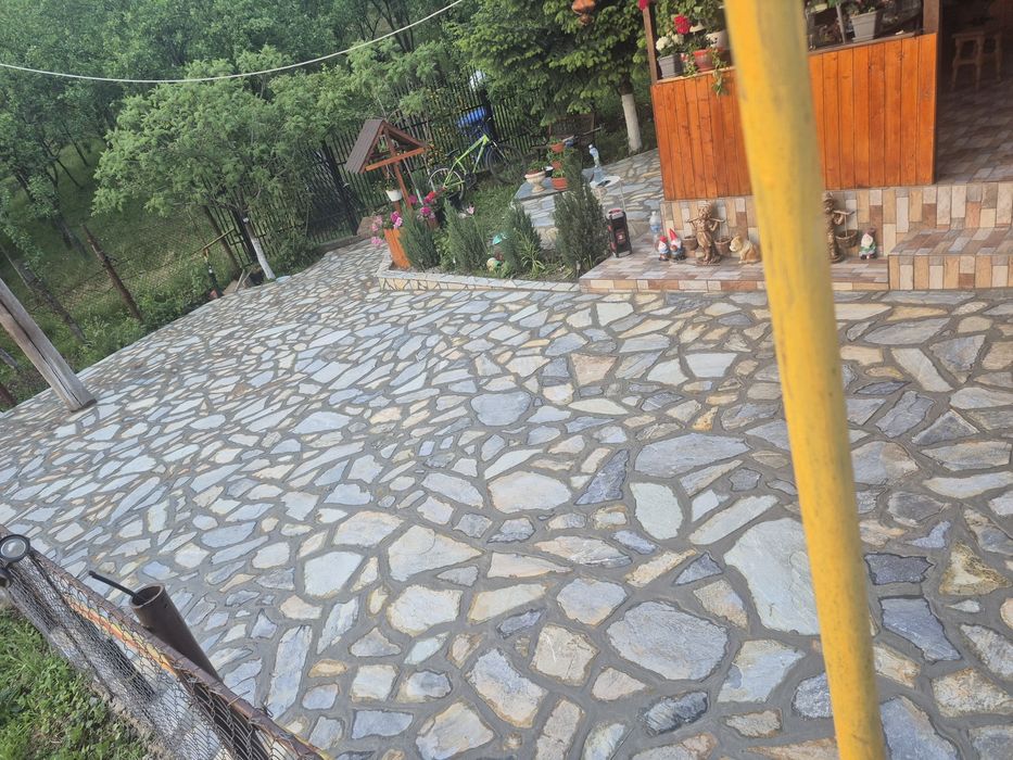 Vand si montez piatra
