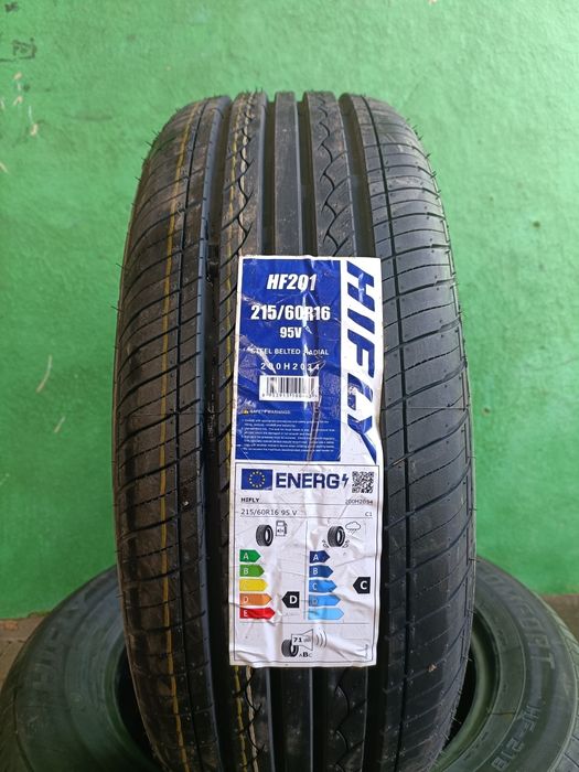 Шины  новые 215/60 R16 Hifly